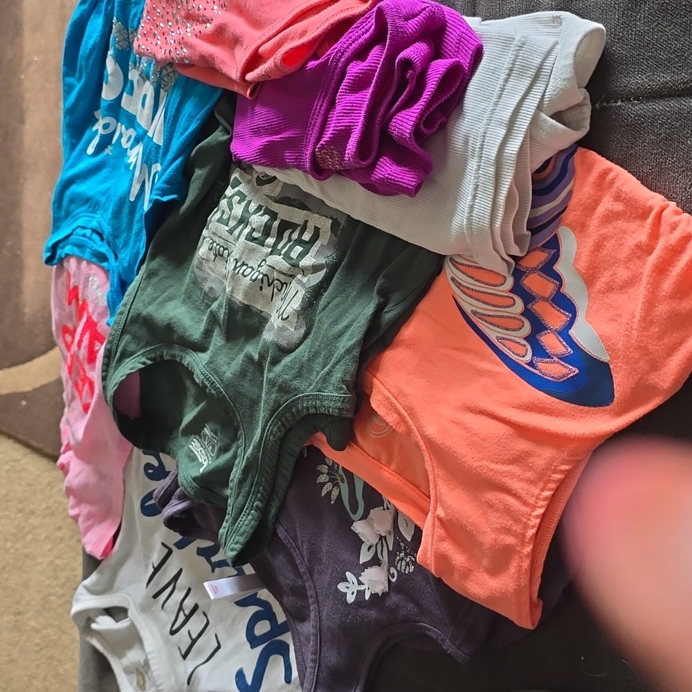 Nine girls tank tops size 7